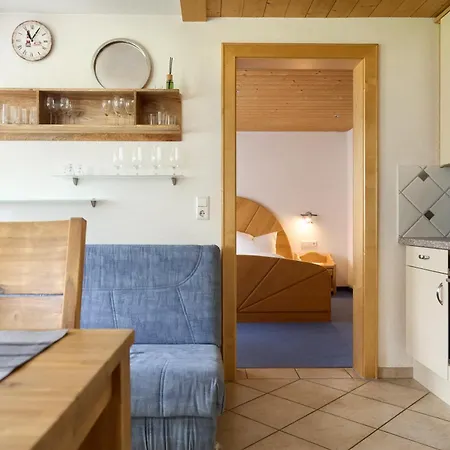 דירה Gerhard An Der Talstation By Pferd Auf Wolke סנט גלנקירש