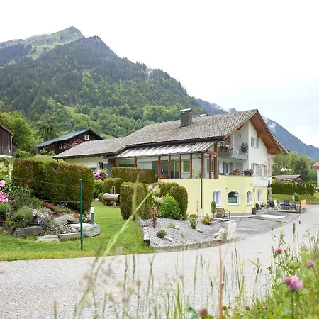 Gerhard An Der Talstation By Pferd Auf Wolke Διαμέρισμα Sankt Gallenkirch